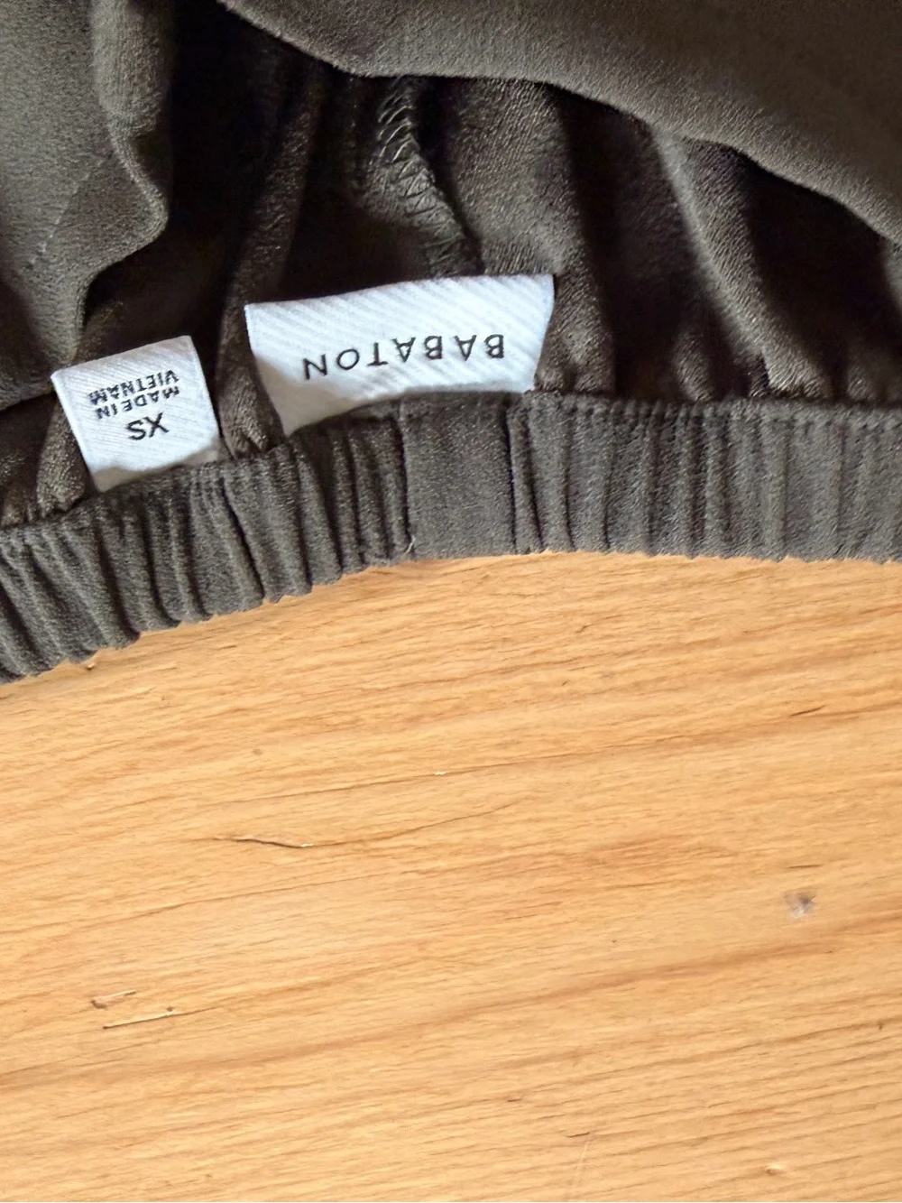 Aritzia tailored women